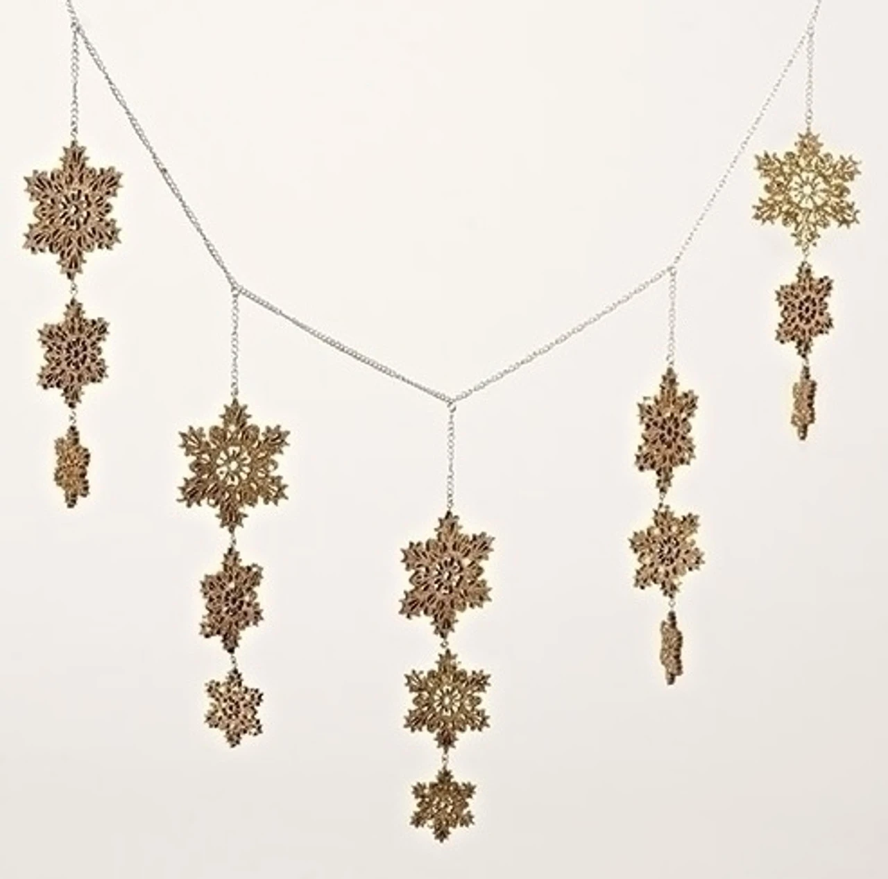 Roman 3' X 8" Gold Glittered Snowflake Swag Artificial Christmas Garland - Unlit 3 Roman 3' X 8" Gold Glittered Snowflake Swag Artificial Christmas Garland - Unlit