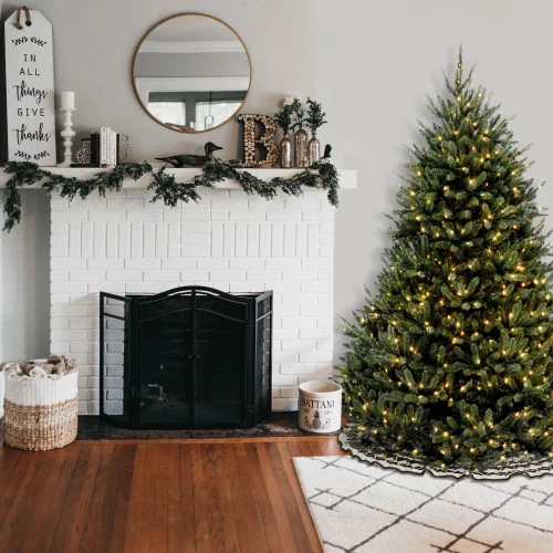 7.5’ Pre-Lit Natural Fraser Fir Artificial Christmas Tree – Clear Lights 5 7.5’ Pre-Lit Natural Fraser Fir Artificial Christmas Tree – Clear Lights - Image 3